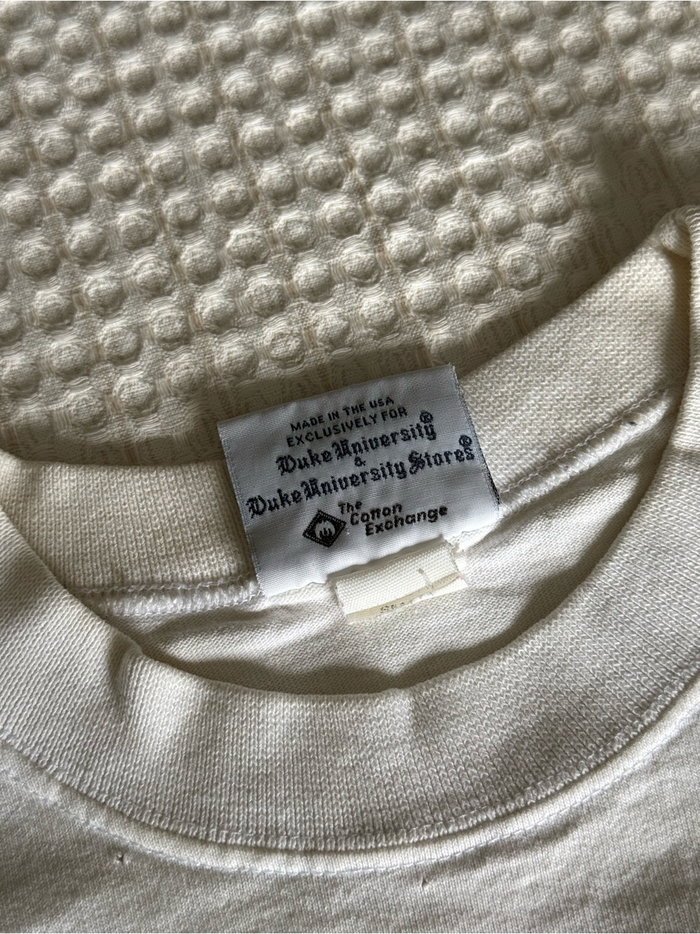Vintage 1990s Duke University White Graphic Crewneck Tee single stitched - Picture 6 of 6